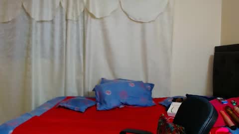 maturehot649 online show from December 26, 1:18 am