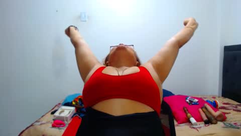 maturehot649 online show from September 12, 2:28 pm