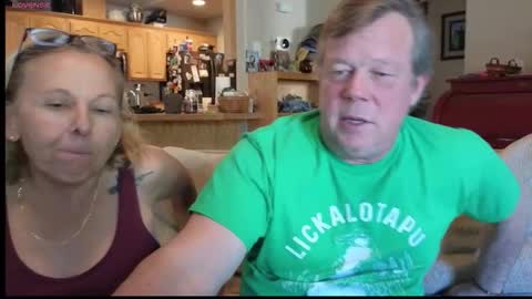 JustUs online show from October 21, 9:15 pm