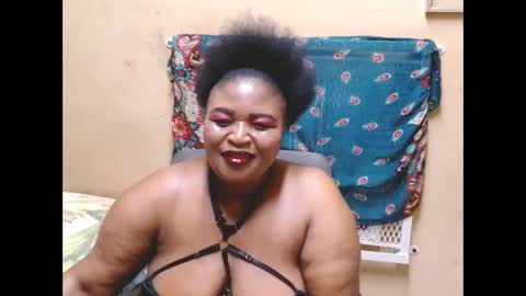 Snapshot of maturenesh chatting on December 4, 6:23 am maturenesh online show from December 4, 6:23 am