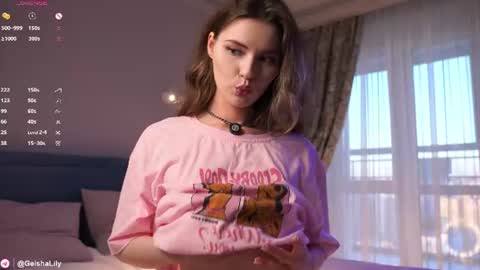 Lily online show from August 2, 4:27 pm