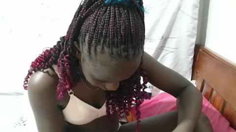 moh online show from December 4, 9:40 am