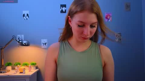 Snapshot of maureencoombs chatting on November 14, 4:22 am maureencoombs online show from November 14, 4:22 am