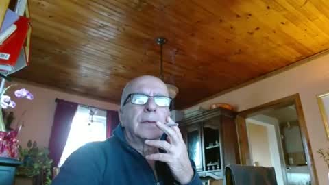 Snapshot of mauriceandre chatting on January 31, 3:33 pm Maurice online show from January 31, 3:33 pm