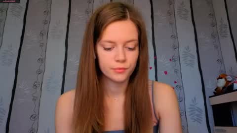 Snapshot of maurineneverman chatting on May 27, 8:11 am Lucy online show from May 27, 8:11 am