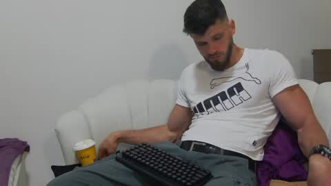 mauro_real_man online show from May 18, 7:41 pm