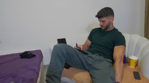 mauro_real_man online show from May 24, 5:51 pm