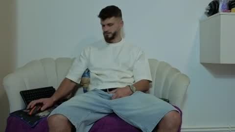 mauro_real_man online show from July 28, 2:51 am
