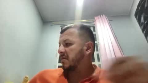 Snapshot of maurodcali chatting on March 16, 2:06 am maurodcali online show from March 16, 2:06 am