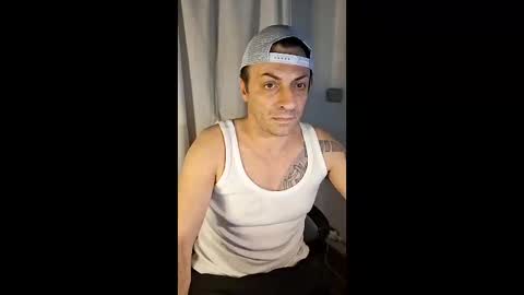 Marcellobausola  s k i -p e online show from April 20, 6:53 pm
