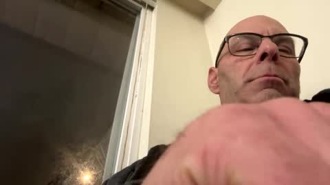 Snapshot of maverick7000 chatting on January 5, 2:27 am maverick7000 online show from January 5, 2:27 am