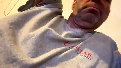 Snapshot of maverick7000 chatting on January 24, 12:42 am maverick7000 online show from January 24, 12:42 am