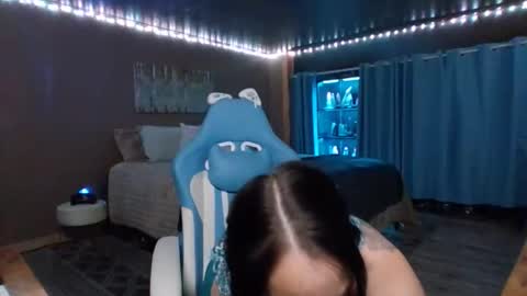 Snapshot of mavismable chatting on November 3, 4:14 am mavismable online show from November 3, 4:14 am