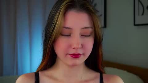 Snapshot of mavisseibert chatting on November 14, 2:43 am Eva online show from November 14, 2:43 am