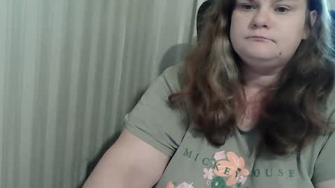 Snapshot of mavka2025 chatting on November 9, 9:40 am Mavka2025 online show from November 9, 9:40 am