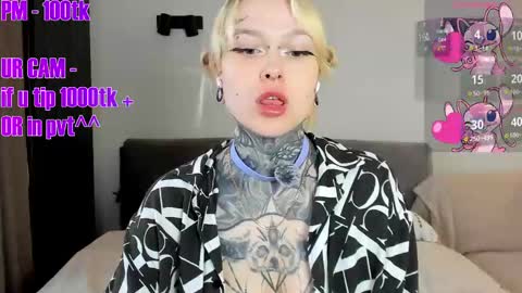 Snapshot of max69alexa chatting on May 15, 5:03 am Ur sweet heart online show from May 15, 5:03 am
