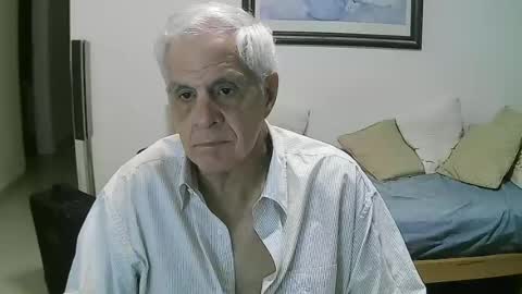 Snapshot of max_2017 chatting on May 7, 1:55 am max_2017 online show from May 7, 1:55 am