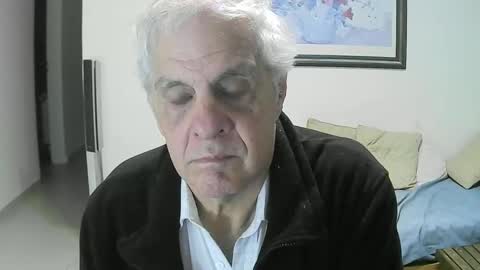Snapshot of max_2017 chatting on May 24, 10:48 pm max_2017 online show from May 24, 10:48 pm