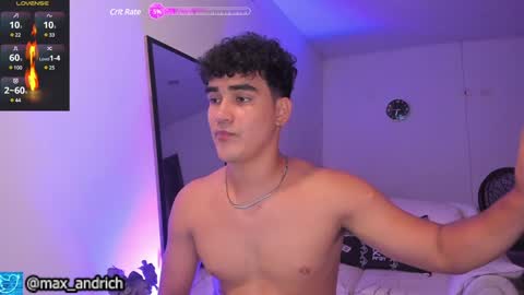 Snapshot of max__andrich chatting on January 25, 12:59 am Max... online show from January 25, 12:59 am