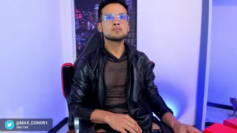 Snapshot of max_conor_ chatting on January 29, 2:51 am Max Conor online show from January 29, 2:51 am