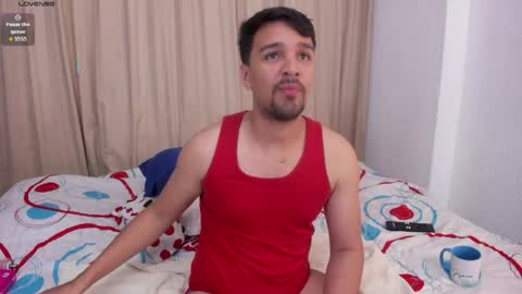 Snapshot of max_ed chatting on June 1, 5:31 am edward online show from June 1, 5:31 am