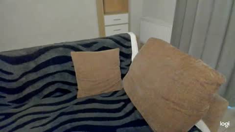 Snapshot of max_foks_ chatting on July 13, 6:16 am max_foks_ online show from July 13, 6:16 am