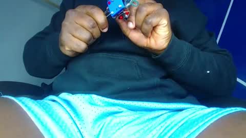 MAX online show from December 29, 5:22 pm