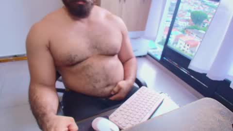 max_love25 online show from June 18, 9:30 pm