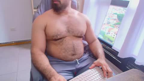 Snapshot of max_love25 chatting on July 26, 8:38 pm max_love25 online show from July 26, 8:38 pm