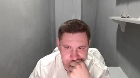 Snapshot of max_marlyn chatting on June 29, 4:41 am Max Marlyn online show from June 29, 4:41 am