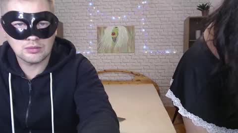 Max  Aliya online show from November 24, 9:09 am