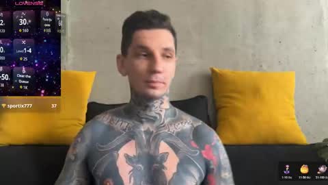    online show from October 31, 5:30 am