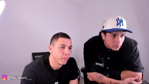 max_valiant1 online show from February 13, 12:50 am