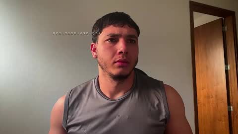 Snapshot of max_valiant1 chatting on May 16, 11:09 am max_valiant1 online show from May 16, 11:09 am