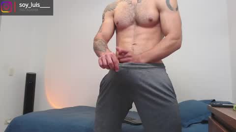 Snapshot of max_xl_ chatting on May 29, 2:37 pm max_xl_ online show from May 29, 2:37 pm