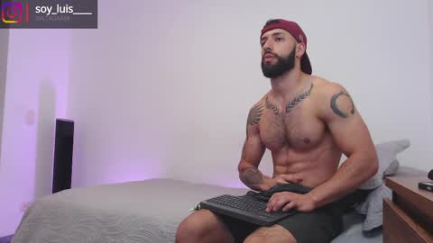 Snapshot of max_xl_ chatting on June 7, 1:26 pm max_xl_ online show from June 7, 1:26 pm