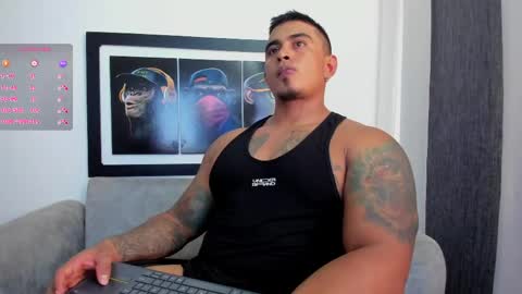 Snapshot of maxcarther chatting on May 19, 8:59 pm Maxcarther online show from May 19, 8:59 pm