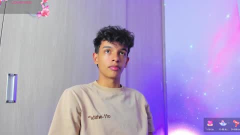 Max  online show from May 2, 1:21 am