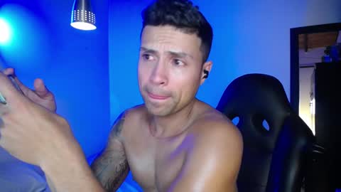 MAXI      online show from December 7, 9:17 am