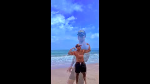 MAXI      online show from November 26, 2:45 am