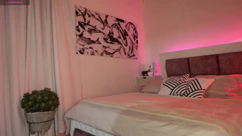 Max online show from October 10, 2:32 am