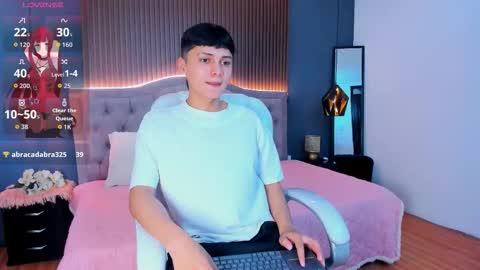 Snapshot of maxii18_ chatting on November 1, 7:05 pm -- -- online show from November 1, 7:05 pm