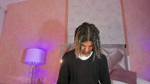 maxim online show from March 4, 3:00 am