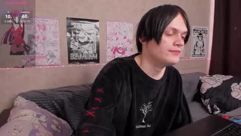 Max online show from March 8, 10:30 am