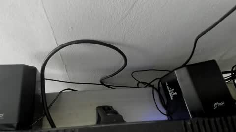 Maximiliano online show from November 3, 7:59 pm