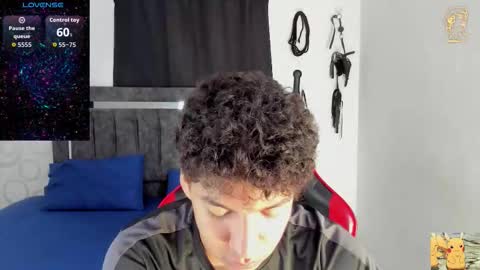 Maximiliano online show from February 2, 7:23 pm