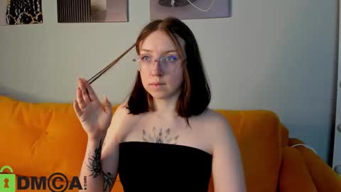 maxine online show from March 11, 12:22 pm