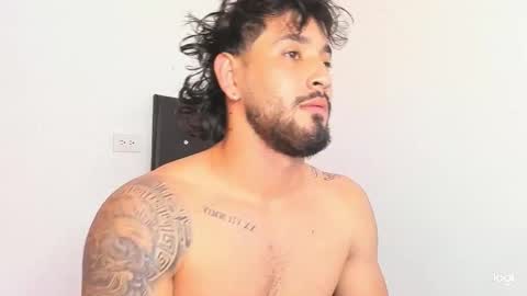 Maximo online show from December 18, 9:21 pm