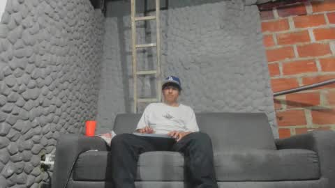 maximo__77 online show from December 19, 2:51 am