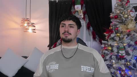 Maximo online show from December 16, 4:13 am